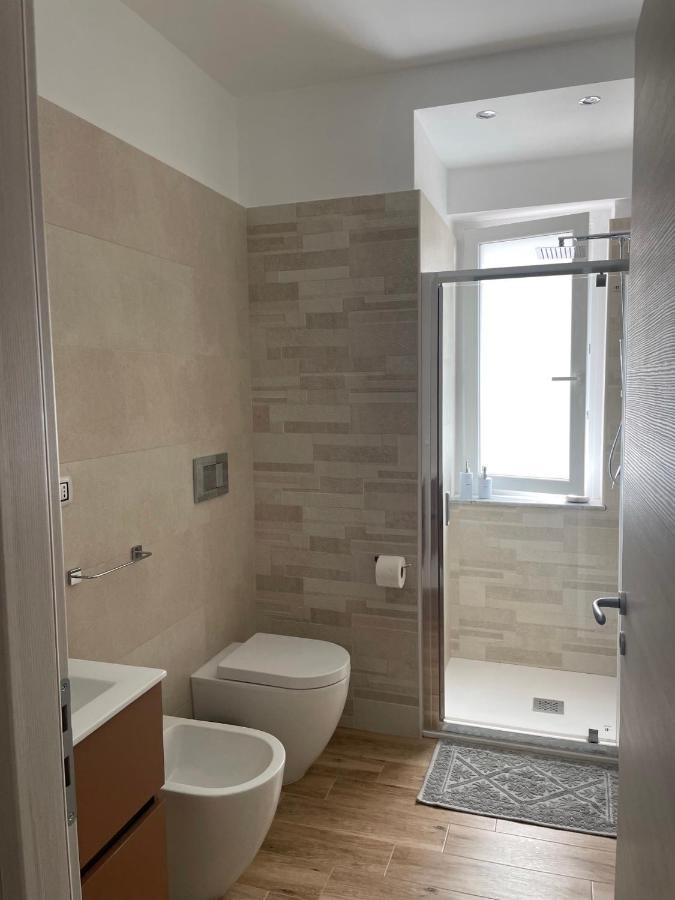 טאראנטו B&B New Paris & Suite מראה חיצוני תמונה
